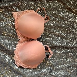 Victoria secret bra. New never worn. With tags
